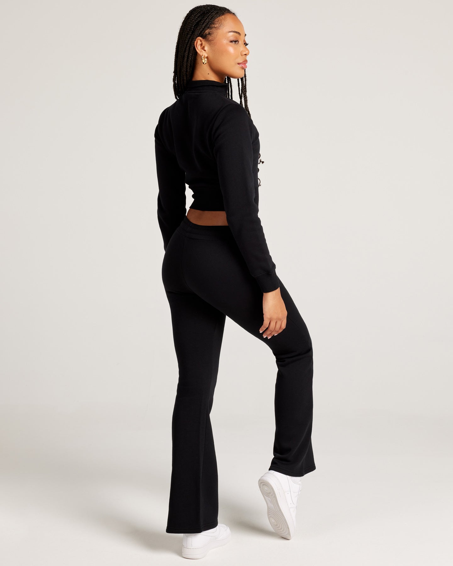 Omni Flare Trackpants - Black