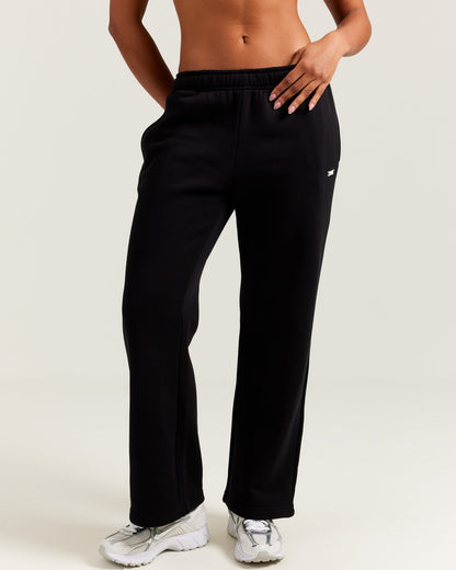 Omni Straight Leg Trackpants (Petite) - Black