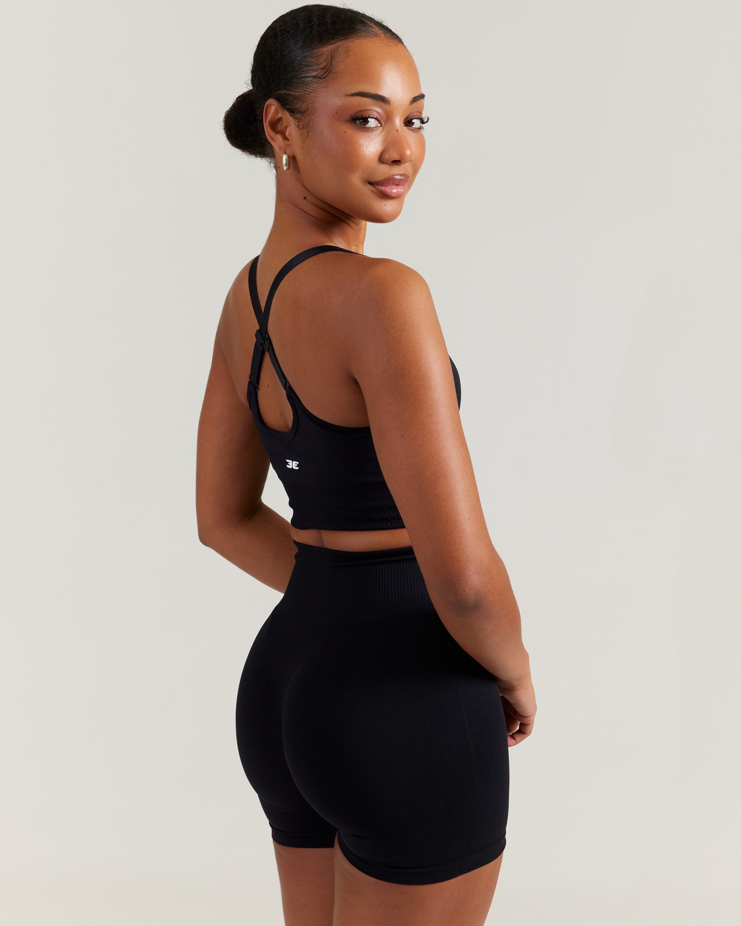 Elite Seamless V2 Bra - Black